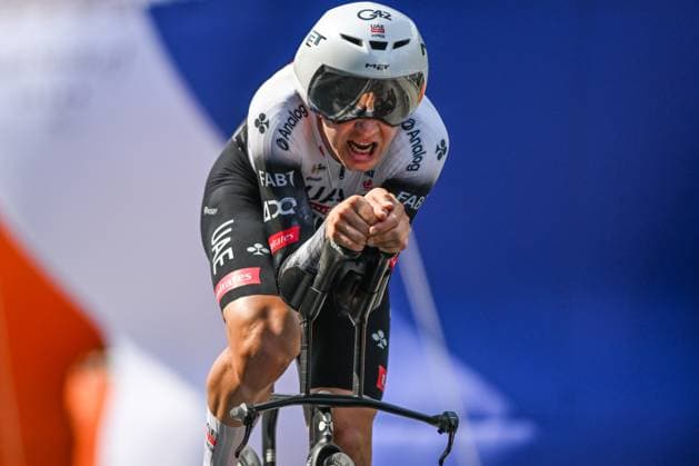 82nd Tour De Pologne 2025 - Stage 7 WIELICZKA, POLAND AUGUST 10: Florian Vermeersch of Belgium, riding for UAE Team Emirates - XRG, races through the final kilometer of Stage 7, a 12.5 km individual time trial from Wieliczka to Wieliczka, during the 82nd Tour de Pologne, in Wieliczka, Lesser Poland Voivodeship, Poland, on August 10, 2025. Wieliczka Poland Copyright: xArturxWidakx originalFilename:widak-82ndtour250810_npKCH.jpg