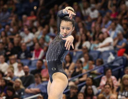 August 10, 2025: Jayla Hang competes on the floor exercise during the Senior Woman s Day 2 of the 2025 Xfinity U.S. Gymnastics Championships at Smoothie King Center in New Orleans, LA. CSM New Orleans United States of America - ZUMAc04_ 20250810_zma_c04_279 Copyright: xKylexOkitax