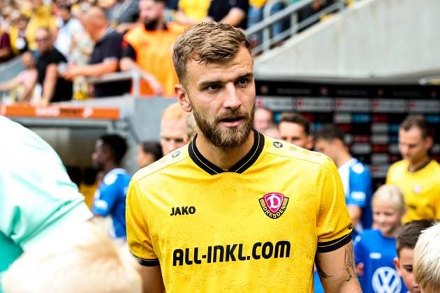 Football, Bundesliga 2, Dynamo Dresden, Lars Bünning out for a long time after brain haemorrhage - Archive pictures