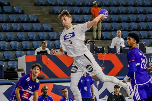 August 11, 2025, Cairo, Cairo, Egypt: HENSEN NOAH The Germany Player In Action During A 11TH IHF Men s Youth World Championship, WM, Weltmeisterschaft Egypt 2025 Between Germany And France At Cairo Stadium Hall 2 Cairo Egypt - ZUMAe138 20250811_zsp_e138_036 Copyright: xBassemxElziatyx