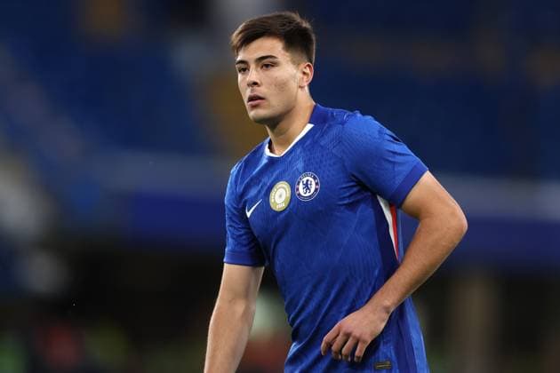 Football, Borussia Dortmund loan Aaron Anselmino from Chelsea FC, archive pictures