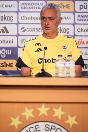 Fenerbahce head coach Jose Mourinho ISTANBUL, TURKIYE - AUGUST 11: Fenerbahce head coach Jose Mourinho holds a press conference, PK, Pressekonferenz ahead of tomorrow s UEFA Champions League third qualifying round second leg match against Feyenoord of the Netherlands at Fenerbahce Can Bartu Facilities in Istanbul, Turkiye on August 11, 2025. Hakan Akgun Anadolu Istanbul Turkey. Editorial use only. Please get in touch for any other usage.  Copyright: x2025xAnadoluxHakanxAkgunx