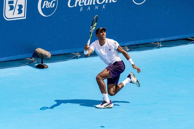 TENNIS : Tournoi de Cincinatti - 11 08 2025 Arthur Rinderknech, France, Tournoi de Cincinatti 2025, 16e de Finale, abandon  Copyright: xx