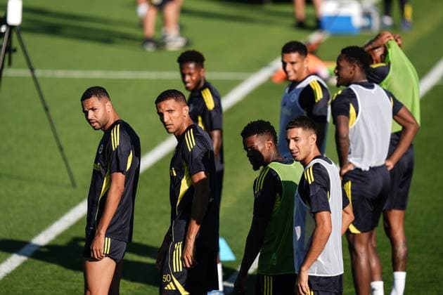 Ahead of Fenerbahce v Feyenoord - UEFA Champions League ISTANBUL, TURKIYE - AUGUST 11: Youssef En-Nesyri and Rodrigo Becao of Fenerbahce attend training session ahead of UEFA Champions League third qualifying round second leg football match against Feyenoord in Istanbul, Turkiye on August 11, 2025. Hakan Akgun Anadolu Istanbul Turkey. Editorial use only. Please get in touch for any other usage.  Copyright: x2025xAnadoluxHakanxAkgunx