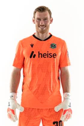 Goalkeeper Leo Weinkauf Hannover 96 , 2 BL GER, Hannover 96 Porträttermin 2025 2026 Soccer, GER Soccer 2 BL Bundesliga 2025 2026 Porträttermin Hannover96
