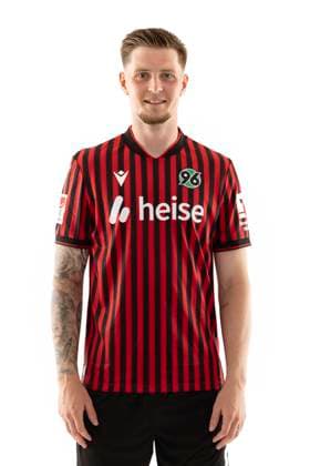 Josh Knight Hannover 96 , 2 BL GER, Hannover 96 Porträttermin 2025 2026 Soccer, GER Soccer 2 BL Bundesliga 2025 2026 Porträttermin Hannover96