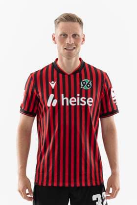 Jonas Sterner Hannover 96 , 2 BL GER, Hannover 96 Porträttermin 2025 2026 Soccer, GER Soccer 2 BL Bundesliga 2025 2026 Porträttermin Hannover96