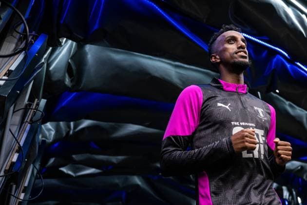 250812 Taha Ali of Malmö FF ahead of the UEFA Champions League qualifier football match between FC Copenhagen and Malmö FF on August 12, 2025 in Copenhagen Photo Petter Arvidson BILDBYRAN kod PA PA1061 fotboll football soccer fotball uefa champions league champions league fc copenhagen malmö ff bbeng kval fc köpenhamn bbauto  Copyright: PETTERxARVIDSON BB250812PA015