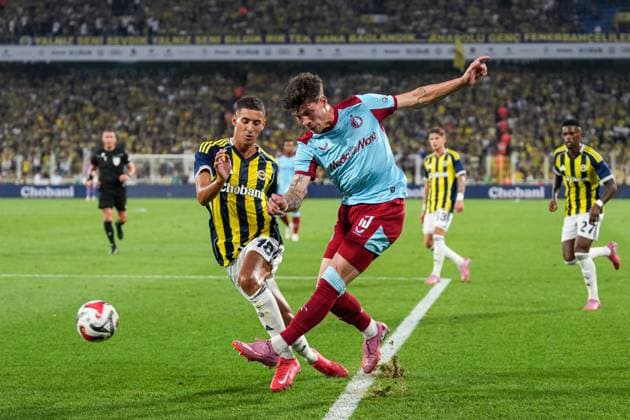UEFA Champions League: Fenerbahce SK v Feyenoord Istanbul - Jordan Bos of Feyenoord during the third qualification round 2nd leg of The Champions League 2025 2026. The match is set between Fenerbahce SK and Feyenoord at Chobani Stadium, Kadikoy on 12 August 2025 in Istanbul, Turkey. Copyright: xYannickxVerhoevenx