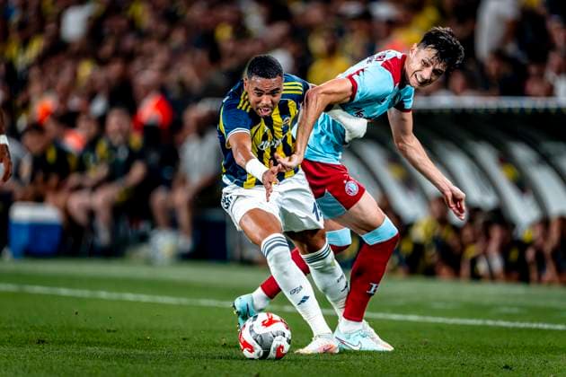 Fenerbahce SK forwarder Youssef En Nesyri, Feyenoord Rotterdam defender Anel Ahmedhodzic during the match Fenerbahce Feyenoord at the Åžükrü SaracoÄülu Spor Kompleksi for the Champions League Third qualifying round 2nd leg season 2025 2026 in ISTANBUL, Turkey on 10 august 2025, photo by Marcel van Dorst EYE4images DeFodi Images