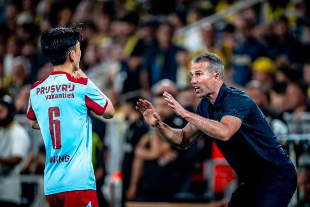 Feyenoord Rotterdam trainer Robin van Persie during the match Fenerbahce Feyenoord at the Åžükrü SaracoÄülu Spor Kompleksi for the Champions League Third qualifying round 2nd leg season 2025 2026 in ISTANBUL, Turkey on 10 august 2025, photo by Marcel van Dorst EYE4images DeFodi Images