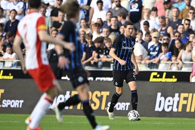 Club Brugge v Salzburg - UEFA Champions League BRUGGE, BELGIUM - AUGUST 12 : Vanaken Hans midfielder of Club Brugge in action during the UEFA Champions League 2025 26 third qualifying round second leg between Club Brugge and Salzburg on August 12, 2025 in Brugge, Belgium, 12 08 2025 Brugge Belgium  Copyright: xJanxDexMeuleneirx