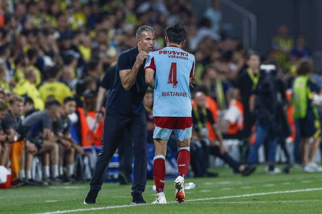 ISTANBUL , 12-08-2025 , Sukru Saracoglu stadium , season 2025 2026 , UEFA Champions League , 3th qualifying round, 2nd leg between Fenerbahce and Feyenoord , picture shows.Feyenoord trainer coach Robin van Persie Feyenoord player Tsuyoshi Watanabe Fenerbahce - Feyenoord  x30479324x Copyright: