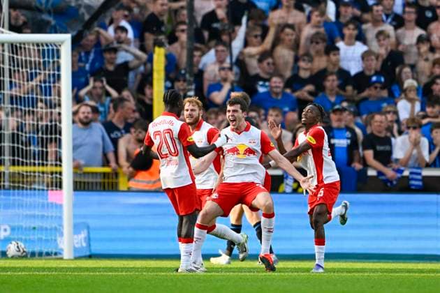 Club Brugge v Salzburg - UEFA Champions League BRUGGE, BELGIUM - AUGUST 12 : Rasmussen Jacob defender of Red Bull Salzburg celebrating scoring a goal during the UEFA Champions League 2025 26 third qualifying round second leg between Club Brugge and Salzburg on August 12, 2025 in Brugge, Belgium, 12 08 2025 Brugge Belgium  Copyright: xJanxDexMeuleneirx