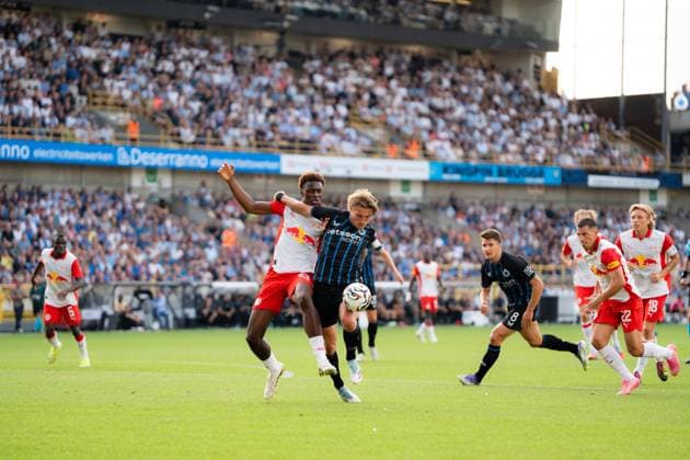 Club Brugge vs FC Salzburg UEFA Champions League Play-off (Second Leg) Vermant of Club Brugge in action during the UEFA Champions League play-off second leg match against FC Salzburg at Jan Breydel Stadium in Bruges, Belgium. Copyright: xTAISEIxIWAMOTOx