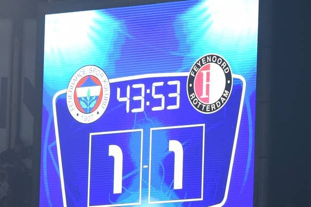 Scoreboard during the UEFA Champions League Third Qualifying Round Second Leg match between Fenerbahce and Feyenoord at Chobani Stadium in Istanbul , Turkey on August 12, 2025. ( Photo by Seskimphoto ) Istanbul Turkey Istanbul Turkey Copyright: xSeskimphotox FBahce-Feyenoord-120825 (13)