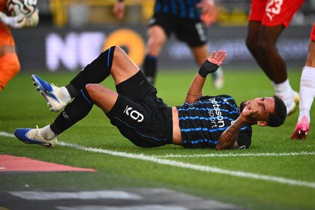 Club Brugge v Salzburg - UEFA Champions League BRUGGE, BELGIUM - AUGUST 12 : Reis Ludovit midfielder of Club Brugge during the UEFA Champions League 2025 26 third qualifying round second leg between Club Brugge and Salzburg on August 12, 2025 in Brugge, Belgium, 12 08 2025 Brugge Belgium  Copyright: xGvgx