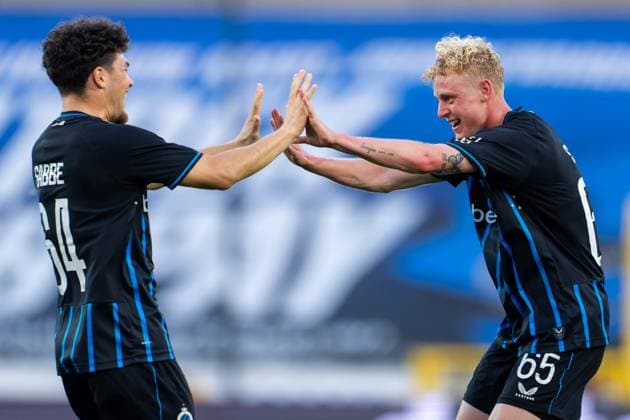 2025-08-12 Club Brugge v RB Salzburg - UEFA Champions League Third Qualifying Round Second Leg BRUGGE, BELGIUM - AUGUST 12: Joaquin Seys of Club Brugge celebrates after scoring the team s first goal with Kyriani Sabbe of Club Brugge during the UEFA Champions League Third Qualifying Round Second Leg match between Club Brugge and RB Salzburg at Jan Breydel Stadium on August 12, 2025 in Brugge, Belgium. Brugge Jan Breydel Stadium Belgium Content not available for redistribution in The Netherlands directly or indirectly through any third parties. Copyright: xJorisxVerwijstx