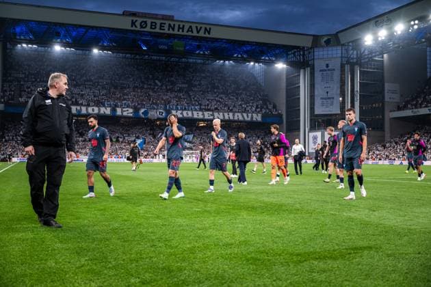 250812 Sead Haksabanovic, Gabriel Busanello, Otto Rosengren and Colin Rösler of Malmö FF look dejected after the UEFA Champions League qualifier football match between FC Copenhagen and Malmö FF on August 12, 2025 in Copenhagen Photo Petter Arvidson BILDBYRAN kod PA PA1061 fotboll football soccer fotball uefa champions league champions league fc copenhagen malmö ff bbeng kval fc köpenhamn bbauto depp  Copyright: PETTERxARVIDSON BB250812PA120
