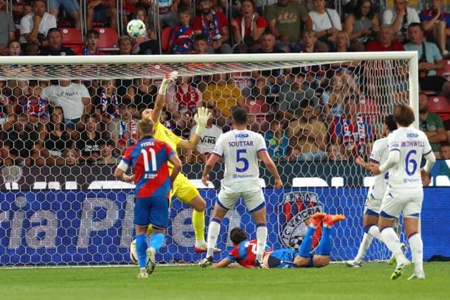 Rangers goalkeeper Jack Butland makes a save during the UEFA Champions League Third Round qualifying second leg at the Doosan Arena, Plzen. Viktoria Plzen v Rangers, UEFA Champions League, 3rd Qualifying Round, Second Leg, Football, Doosan Arena, Plzen, Czech Republic, UK - 12 Aug 2025Plzen Doosan Arena Czech Republic EDITORIAL USE ONLY No use with unauthorised audio, video, data, fixture lists, club league logos or live services. Online in-match use limited to 120 images, no video emulation. No use in betting, games or single club league player publications. Copyright: xRangersxFC Shutterstockx 15438242ff