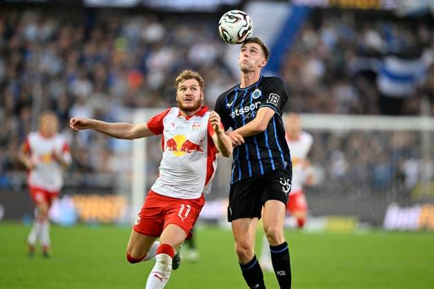 Club Brugge v Salzburg - UEFA Champions League BRUGGE, BELGIUM - AUGUST 12 : Vertessen Yorbe forward of Red Bull Salzburg, Spileers Jorne defender of Club Brugge during the UEFA Champions League 2025 26 third qualifying round second leg between Club Brugge and Salzburg on August 12, 2025 in Brugge, Belgium, 12 08 2025 Brugge Belgium  Copyright: xJanxDexMeuleneirx