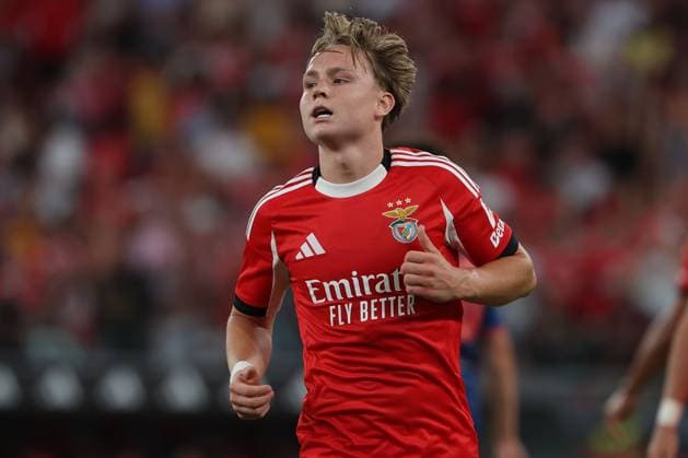 Portugal, Lisbon 2025 08 12 xJFx Second leg Third qualifying round Uefa Champions League 2025 26 , S L Benfica OGC Nice v l , Andreas Schjelderup S L Benfica Torjubelel, Goal celebration, celebrate the goal zum 2 0 Copyright: JoaquimxFerreira