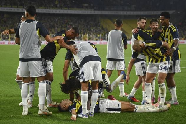 Fenerbahce v Feyenoord - UEFA Champions League ISTANBUL, TURKIYE - AUGUST 12: Youssef En-Nesyri of Fenerbahce celebrates after scoring a goal during the UEFA Champions League third qualifying round second-leg football match between Fenerbahce and Feyenoord at Chobani Stadium in Istanbul, Turkiye on August 12, 2025. Arif Hudaverdi Yaman Anadolu Istanbul Turkey. Editorial use only. Please get in touch for any other usage.  Copyright: x2025xAnadoluxArifxHudaverdixYamanx