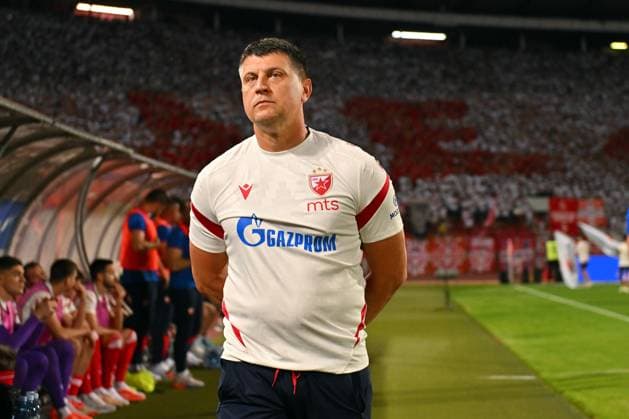 CRVENA ZVEZDA vs LECH VLADAN MILOJEVIC, football coach of Crvena Zvezda, during UEFA Champion League qualification match against Lech Poznan, at Stadium Rajko Mitic. Belgrade, 12.08.2025 photo: MN Press Photo Agency FOOTBALL, UEFA CHAMPION LEAGUE QUALIFICATIONS MATCH, CRVENA ZVEZDA, RED STAR, LECH POZNAN Belgrade Stadium Rajko Mitic Serbia Copyright: xMarkoxMetlas xMNxPressx