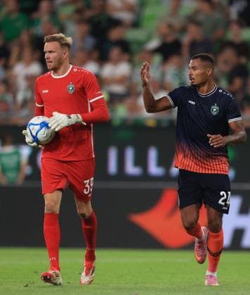 12.08.2025 Budapest Ferencvarosi TC-PFK Ludogorets Mostar Champion s League third leg qualifiers men s football Hendrick Bonmann(L),Olivier Verdon(R) Ludogorets :