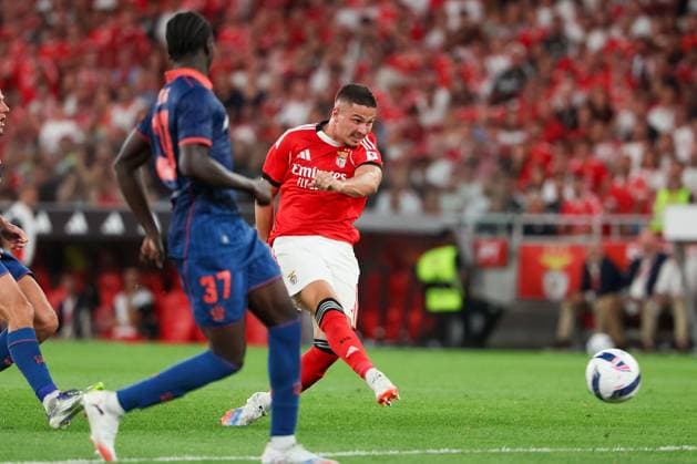 Portugal, Lisbon 2025 08 12 xJFx second leg third qualifying round Uefa Champions League 2025 26 , S L Benfica OGC Nice v l , Ivanovic S L Benfica in action, in action, Copyright: JoaquimxFerreira