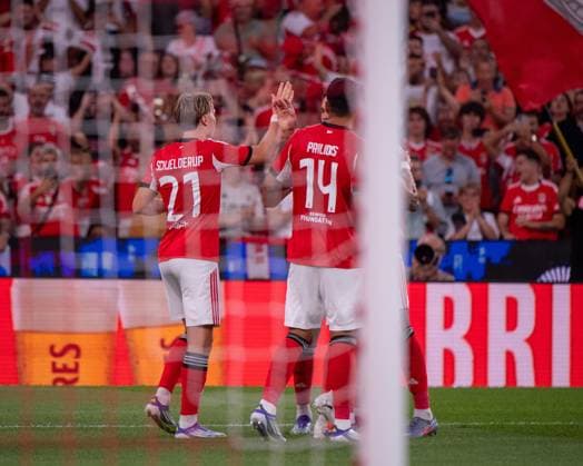 August 12, 2025, Lisboa, Lisboa, Portugal: SCHJELDERUP from SL Benfica seen celebrating his goal during the UEFA Champions League 3rd round second leg football match between SL Benfica and OGC Nice at Estadio do Lisboa e Benfica on August 12, 2025 in Lisboa, Portugal. Lisboa Portugal - ZUMAl192 20250812_zsp_l192_062 Copyright: xMiguelxLemosx