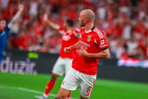Fredrik Aursnes midfielder of SL Benfica celebrates after scoring a goal During UEFA Champions League 3rd round second leg football match between SL Benfica and OGC Nice at the Estadio da Luz in Lisbon, Portugal, on August 12, 2025. Copyright: xx Sportspressphoto_SPR9856