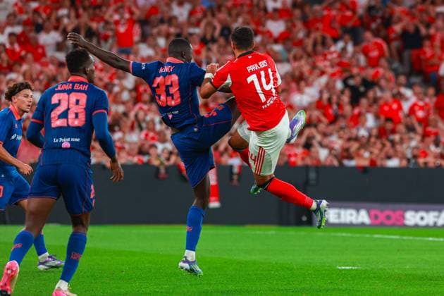Vangelis Pavlidis forward of SL Benfica During UEFA Champions League 3rd round second leg football match between SL Benfica and OGC Nice at the Estadio da Luz in Lisbon, Portugal, on August 12, 2025. Copyright: xx Sportspressphoto_SPR9880