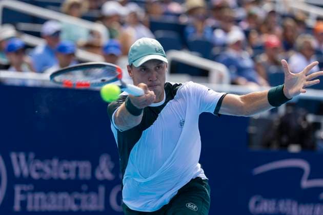 August 12, 2025, Mason, Ohio, USA: Mason, Ohio; Cincinnati Open Tennis Tournament - 2025 08 12 - Hamad Medjevic plays a ball against opponent Carlos Alcaraz. - ZUMAPress Mason USA - ZUMAn24_ 20250812_zaf_n24_128 Copyright: xWallyxNellx