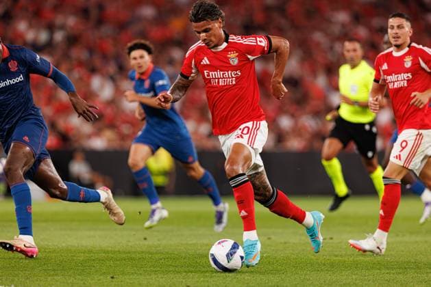 Richard Rios seen during Champions League third round qualifying game between SL Benfica and OGC Nice (Maciej Rogowski) Lisbon Estadio Da Luz Portugal Copyright: xMaciejxRogowskix slbnice2526-266