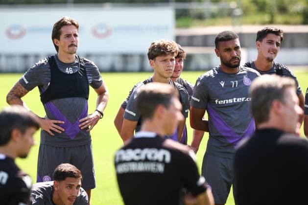 SOCCER - UEFA ECL, A.Wien vs Ostrava VIENNA,AUSTRIA,13.AUG.25 - SOCCER - UEFA Conference League, qualification, FK Austria Wien vs Banik Ostrava, preview, training A.Wien. Image shows Johannes Handl, Matteo Schablas, Luca Pazourek, Maurice Malone and Dejan Radonjic (A.Wien).  GEPAxpictures xArminxRauthner