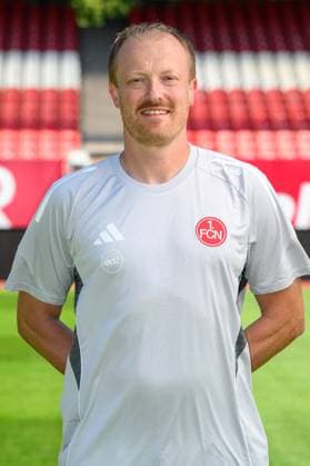 12 08 2025 1 FC Nürnberg FCN Club Clubfrauen 1 Google Pixel Women Football Bundesliga BL Season 2025 2026 Photo appointment Portrait appointment Presentation Press appointment Single photo Single photo Portrait Portrait Headshot Prof Dr Werner Krutsch Team doctor