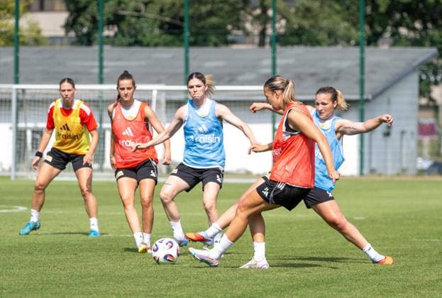 Soccer, Women, Season 2025 2026, Google Pixel Women Bundesliga, 1 FC Union Berlin, Public Training, f l Celine Frank 1 Women 1 FC Union , Eileen Campbell 1 Women 1 FC Union , Tanja Pawollek 1 Women 1 FC Union , Dina Orschmann 1 Women 1 FC Union , 13 08 2025, Copyright: xMatthiasxKochx