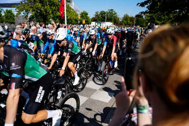 Road Cycling 2nd stage of PostNord Tour of Denmark The peleton departs for the second stage of PostNord Tour of Denmark from Roedovre to Gladsaxe, Denmark, Wednesday August 13, 2025 , Zealand Denmark  Copyright: MadsxClausxRasmussenx spdk20250813-145925-L