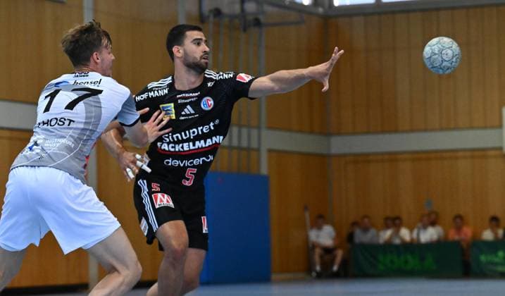 13 08 2025 Handball season 2025 2026 Test match friendly HC Erlangen HCE TV Großwallstadt xwoxzix Sebastian Trost 17, TV Großwallstadt Milos Kos 5, HC Erlangen HCE