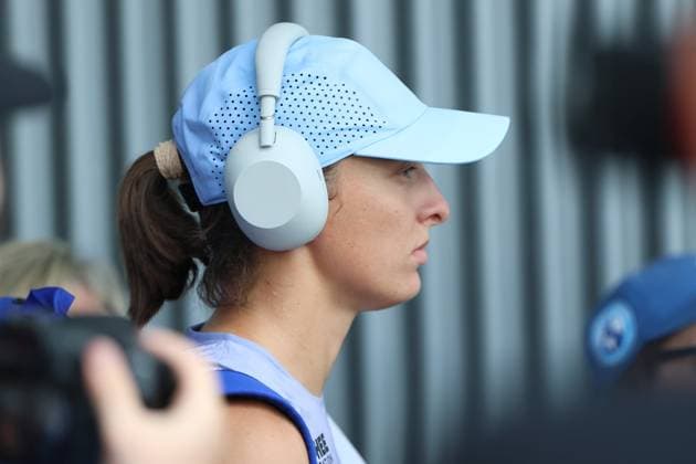 TENIS CINCINNATI OPEN 2025 13082025 N Z IGA SWIATEK PRZED MECZEM PRZECIWKO SORANA CRISTEA (RUMUNIA) W CZWARTEJ RUNDZIE TURNIEJU WTA, Tennis Damen 1000 CINCINNATI OPEN MARCIN CHOLEWINSKI NEWSPIX.PL TENNIS WTA 1000 CINCINNATI OPEN 2025 13082025 IGA SWIATEK BEFORE THE MATCH AGAINST SORANA CRISTEA OF ROMANIA IN THE FOURTH ROUND NEWSPIX.PL --- newspix.pl 
