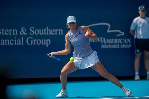 Cincinnati Open Round Of 16: Iga Swiatek V Sorana Cirstea Iga Swiatek is seen during her Round of 16 match at the Cincinnati Open in Mason, Ohio, on August 13, 2025. Mason United States  Copyright: xJasonxWhitmanx originalFilename:whitman-cincinna250813_nppb3.jpg