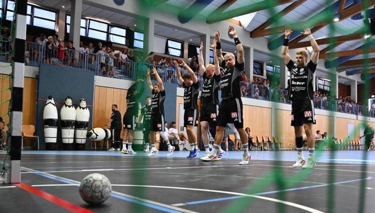 13 08 2025 Handball Season 2025 2026 Test match Friendly match HC Erlangen HCE TV Großwallstadt xwoxzix Impression Warm up warm up