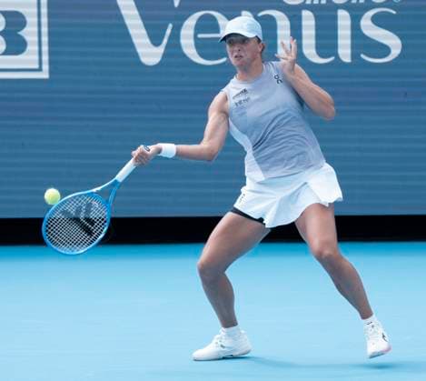 August 13, 2025: Iga Swiatek (POL) defeated Sorana Cirstea (ROU) 6-4, 6-3, at the Cincinnati Open being played at Lindner Family Tennis Center in Mason, Ohio. Ã‚ Tennisclix CSM Mason USA - ZUMAc04_ 20250813_zma_c04_016 Copyright: xLesliexBillmanx