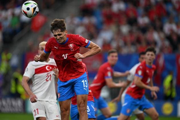 Czechia v Turkiye - EURO 2024 HAMBURG, GERMANY - JUNE 26: Mojmir Chytil (13) of Czechia in action during the UEFA EURO, EM, Europameisterschaft,Fussball 2024 group stage match between Czechia and Turkiye at Volksparkstadion on June 26, 2024 in Hamburg, Germany. Germany World. Editorial use only. Please get in touch for any other usage.  Copyright: x2025xAnadoluxOÄüuzxYeterx