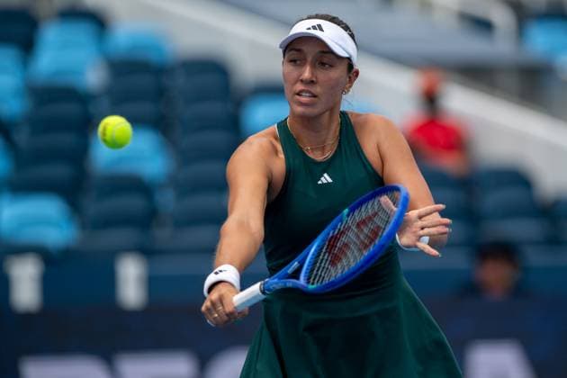 Cincinnati Open Third Round: Jessica Pegula V Magda Linette Jessica Pegula is seen during her third-round match at the Cincinnati Open in Mason, Ohio, on August 13, 2025. Mason Ohio United States  Copyright: xJasonxWhitmanx originalFilename:whitman-cincinna250813_npReo.jpg