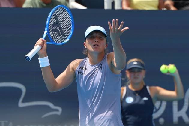 August 13, 2025, Mason, Ohio, United States: IGA SWIATEK of Poland during the match against S. Cirstea of Romania in the fourth round of the Cincinnati Open at the Lindner Family Tennis Center. Mason, Ohio. Swiatek won 6:4, 6:3. Mason United States - ZUMAc278 20250813_zsp_c278_016 Copyright: xMarcinxCholewinskix
