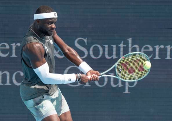 August 13, 2025: Frances Tiafoe (USA) retires in the second set against Holger Rune (DEN) with a final score of 6-4, 3-1, at the Cincinnati Open being played at Lindner Family Tennis Center in Mason, Ohio, {USA} Ã‚ Tennisclix Cal Media Mason USA - ZUMAc04_ 20250813_zma_c04_088 Copyright: xLesliexBillmanx