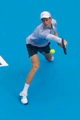 August 13, 2025, Mason, Ohio, USA: Mason, Ohio; Cincinnati Open Tennis Tournament - 2025 08 13 - Jannik Sinner plays a ball against opponent Adrian Mannarino. - ZUMAPress Mason USA - ZUMAn24_ 20250813_zaf_n24_181 Copyright: xWallyxNellx