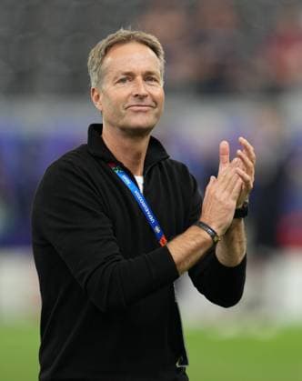 Denmark v England - EURO 2024 FRANKFURT, GERMANY - JUNE 20: Head coach Kasper Hjulmand of Denmark is seen prior to the 2024 European Football Championship (EURO 2024) Group C football match between Denmark and England at the Frankfurt Arena in Frankfurt, Germany on June 20, 2024. Germany World. Editorial use only. Please get in touch for any other usage.  Copyright: x2025xAnadoluxMahmutxSerdarxAlakuÅüx